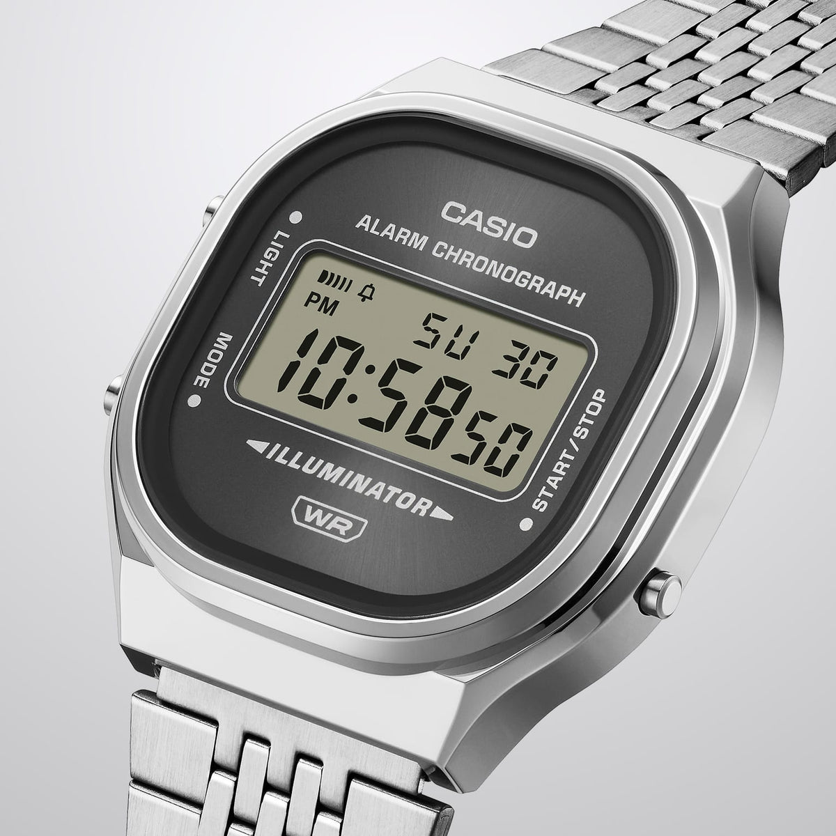 Casio A140WE-8ADF Vintage Steel Watch – case detail