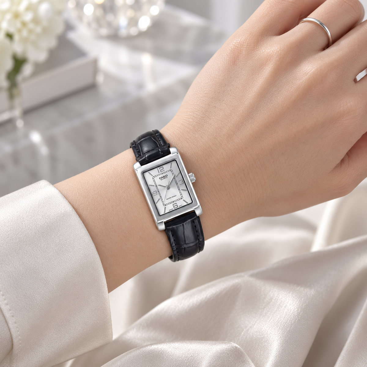 Casio LTP-1234LL-7ADF Women's Classic Leather Watch – Silver White