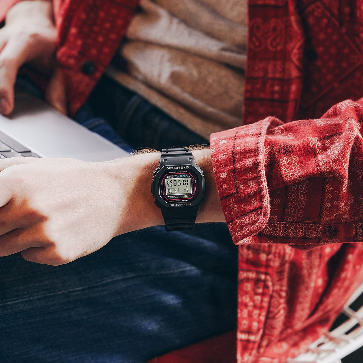 Casio G-Shock DW-5000R-1ADR 40th Anniversary Digital Watch – Black Red – lifestyle