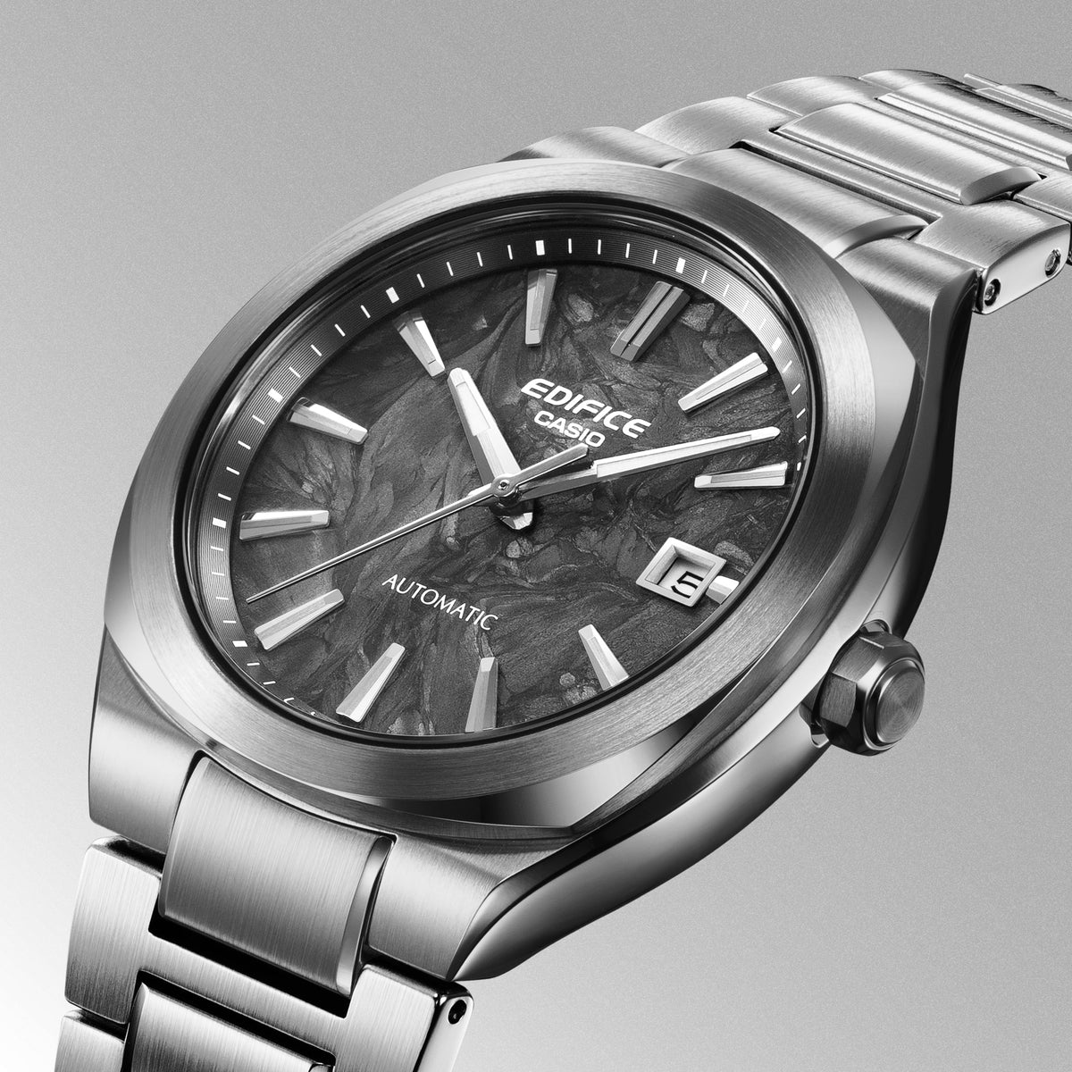 Casio Edifice EFK-200CD-1ADR Racing Chronograph Watch – Black – case detail