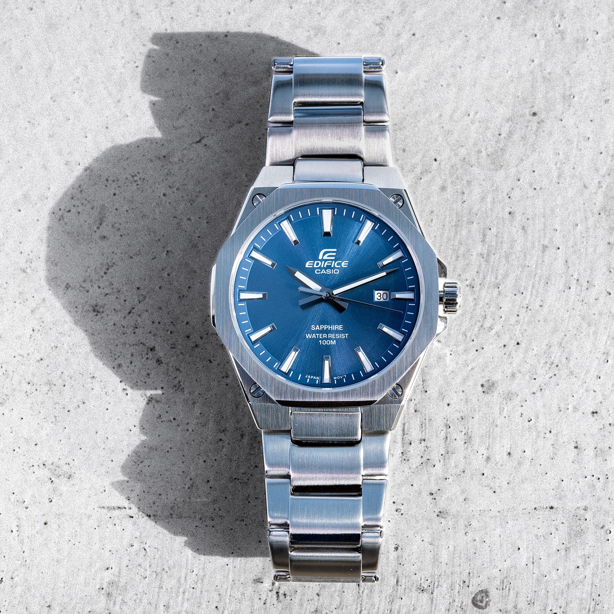 Casio Edifice EFR-S108D-2A Slim Solar Chronograph Watch – Blue – detail view