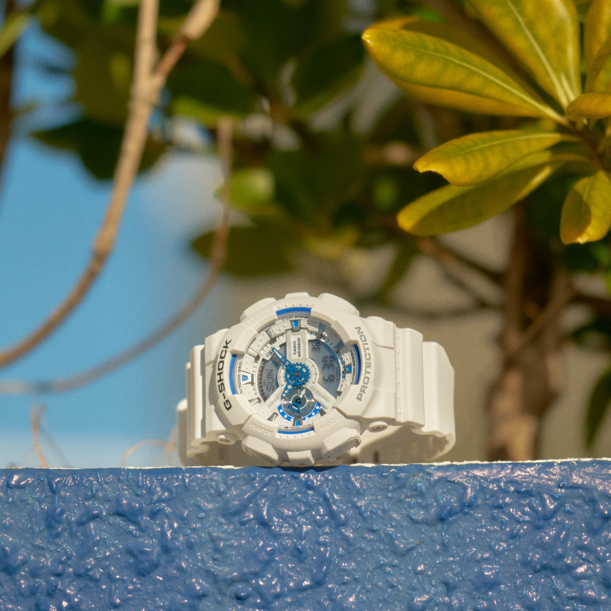 Casio G-Shock GA-110HDS-7ADR Glow Dial Analog-Digital Watch – detail view