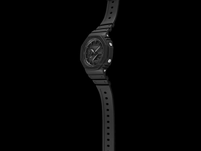 Casio G-Shock GA-2100-1A1 CasiOak - detail view