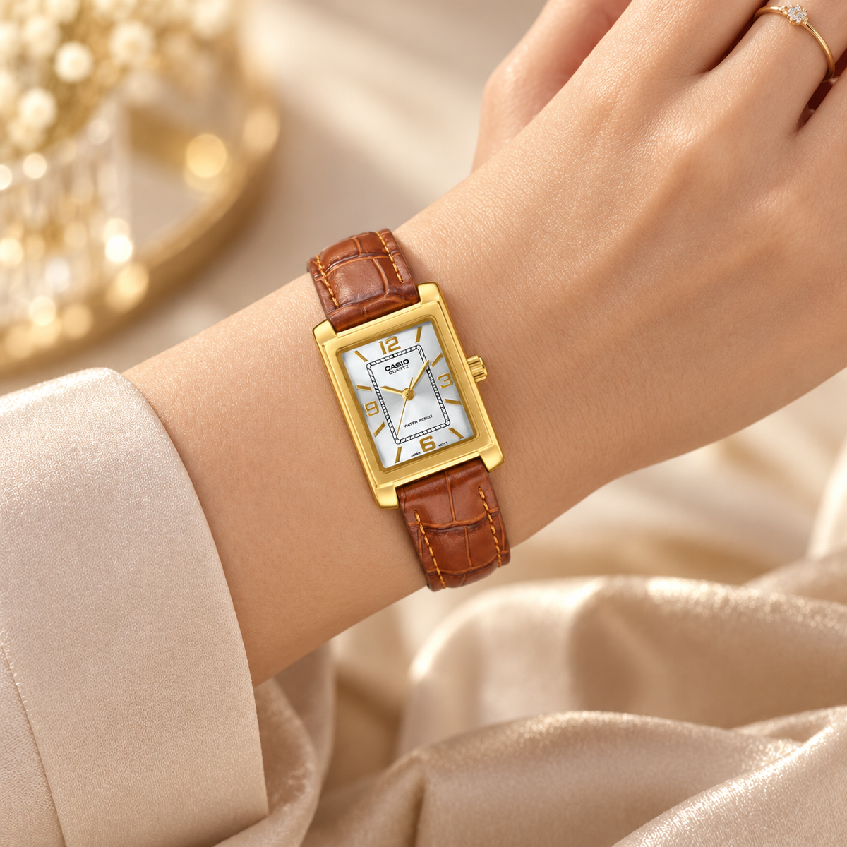 Casio LTP-1234GLL-7ADF Women's Classic Leather Watch – Gold White